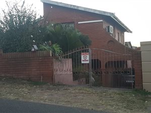 3 Bed House in Chatsworth Central