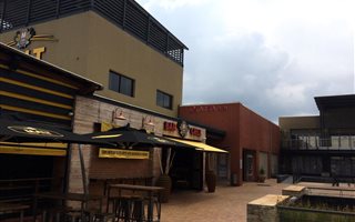 733 m² Commercial space in Willow Acres