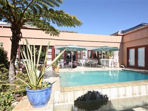 4 Bed House in Khyber Rock
