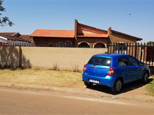 4 Bed House in Palmridge