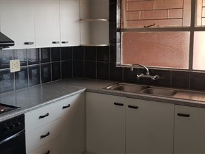 1 Bed Apartment in Goodwood