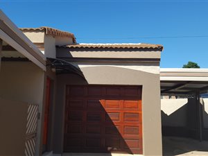 2 Bed Simplex in Theresa Park