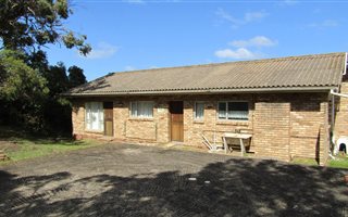 3 Bedroom House in Kasouga