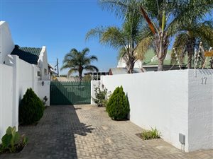 3 Bed Cluster in Albemarle