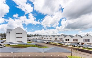 2 Bedroom Apartment in Emberton Estate