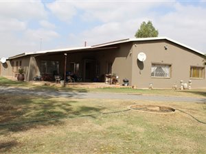 2.6 ha Farm in Meyerton