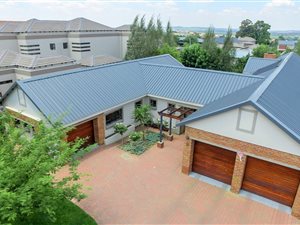 4 Bedroom House in Midlands Estate