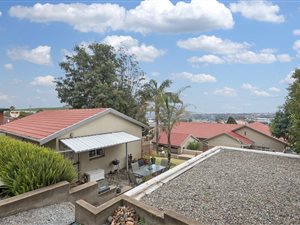4 Bed House in Sunnyrock