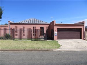 3 Bedroom House in Hamberg