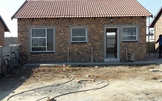 2 Bedroom Townhouse in Riversdale