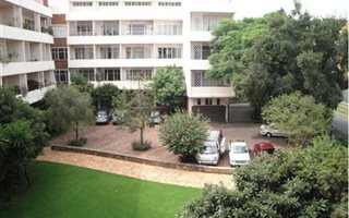 3 Bedroom Apartment in Illovo