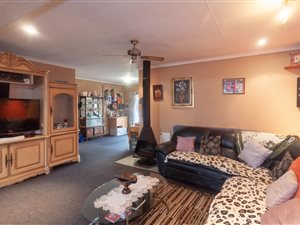 4 Bed House in Van Dyk Park