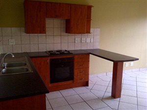 2 Bed House in Rooihuiskraal North