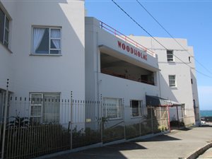 1 Bed Apartment in Quigney