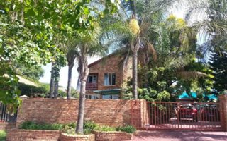 4 Bedroom House in Moreleta Park