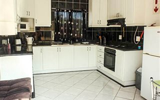 1 Bedroom Garden Cottage in Prestondale