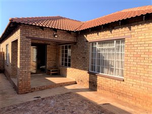 2 Bed Townhouse in Doringkruin