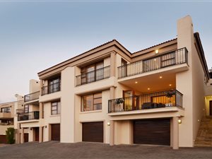 3 Bed Cluster in Northcliff