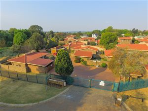 3 Bed Townhouse in Montgomery Park