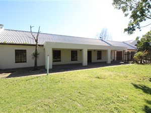 5 Bed House in Northern Paarl