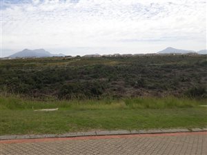 824 m² Land available in Welgelegen