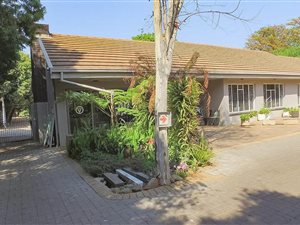 240 m² Office Space in Waterkloof Ridge