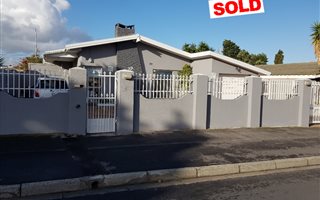 2 Bedroom House in Churchill Estate