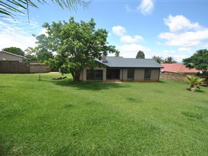 4 Bed House in Signal Hill