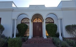 2 Bedroom House in Bel Ombre