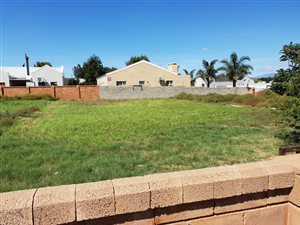 500 m² Land available in Panorama
