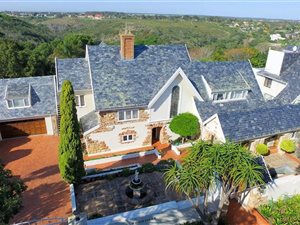 5 Bed House in Mill Park