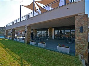 1 Bed Apartment in Modderfontein