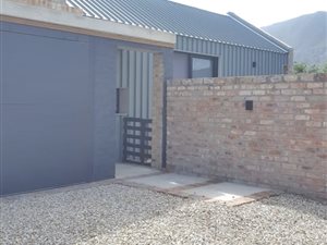 2 Bed House in Sandbaai