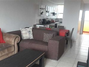 2 Bed Flat in Doonside
