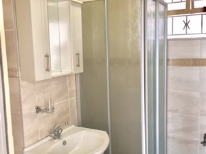 2 Bed Apartment in North Beach