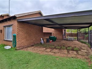 2 Bed Apartment in Witbank Central