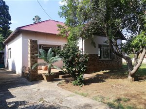 4 Bed House in Parktown Estate