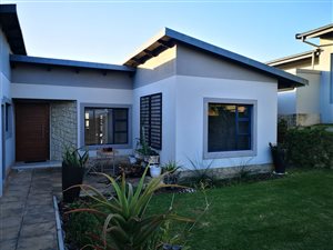 4 Bed House in Palm Lakes Estate