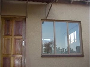 1 Bedroom Garden Cottage in Florida Hills