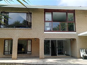 5 Bed House in Wembley