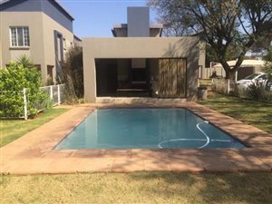 2 Bed Townhouse in Brentwood