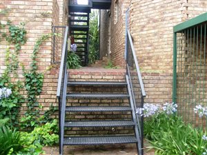 2 Bed Apartment in Wonderboom South