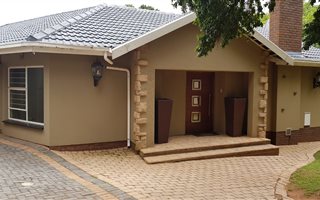 4 Bedroom House in Florida Park