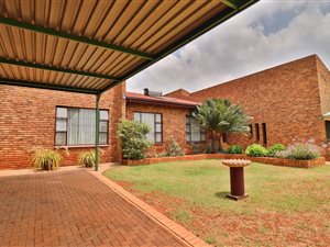 4 Bed House in Garsfontein