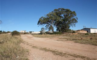 4000 m² Land available in Kabeljous