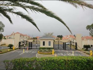 2 Bed Apartment in Blue Hills