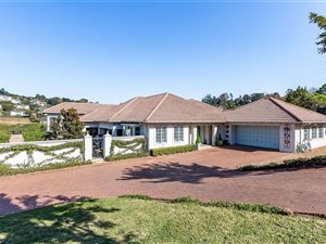 4 Bedroom House in Kirtlington Park