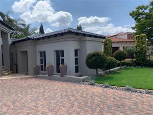 1 Bedroom Garden Cottage in Woodhill