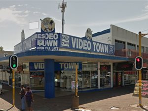 850 m² Commercial space in Primrose