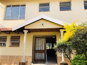 3 Bed Townhouse in Atholl Heights
